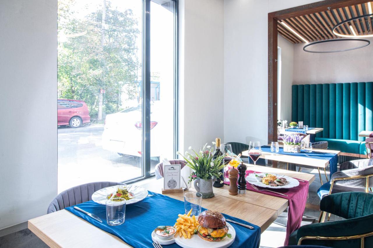 Campeador Inn Cluj-Napoca Ngoại thất bức ảnh